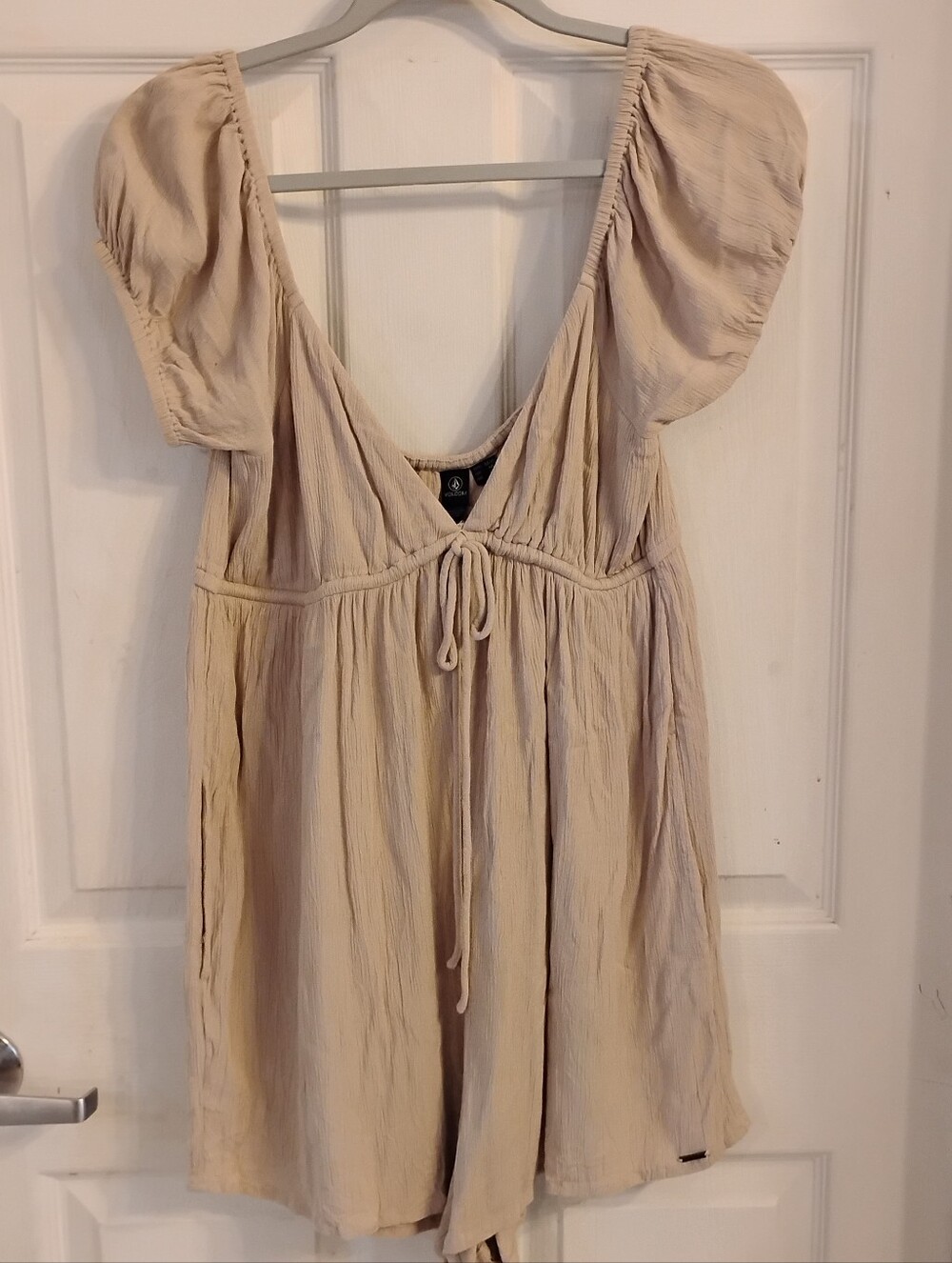 Volcom Women's Moonblast Taupe Babydoll Fit Romper, Size: M